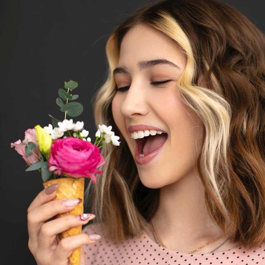 День рождения и юбилей — букеты SANFLOWERS